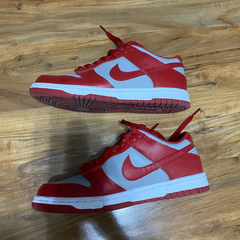 Nike Dunk Low Retro Medium Gray Varsity Red UNLV - Picture 3 of 6